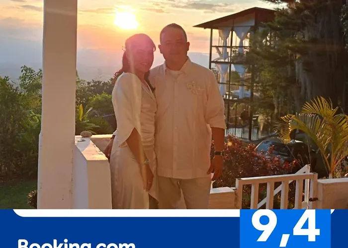 Cristal House Glamping At Villa Migelita Ecolodge