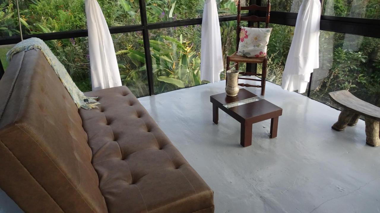 Cristal House Glamping At Migelita Apartment Palmira (Valle del Cauca)